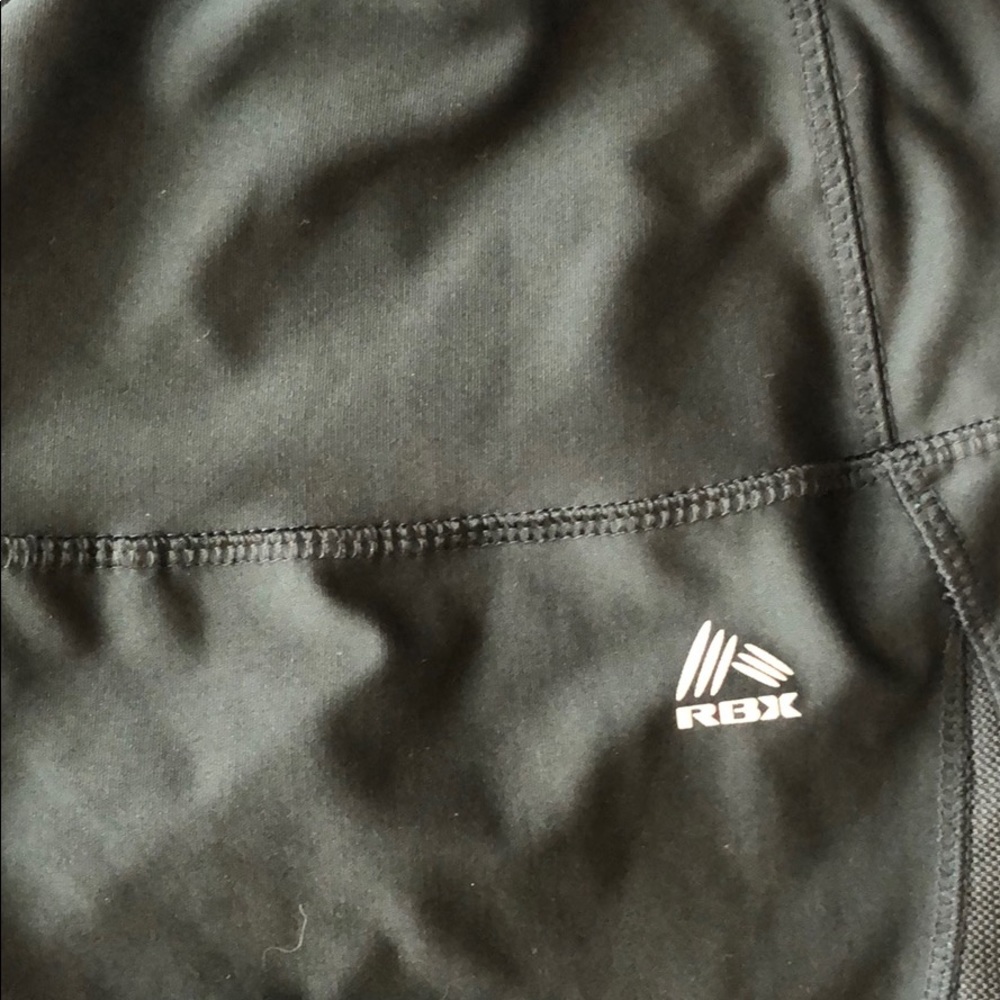 Reebok mesh insert capris